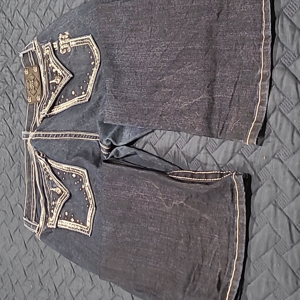 EUC MISS ME SIZE 32